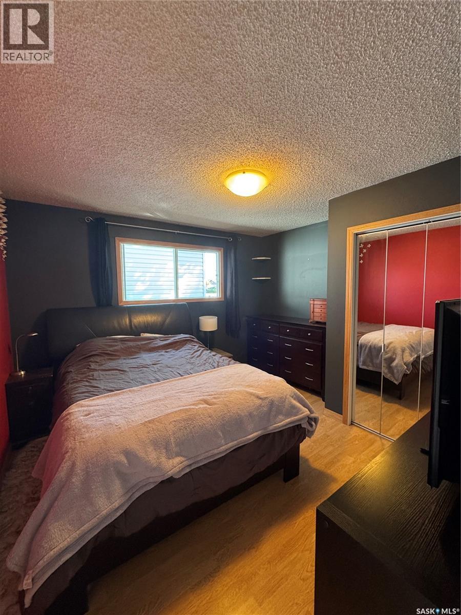 Photo 11 of 1509 Laura Avenue, Saskatoon SK