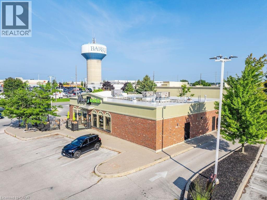 Photo 4 of 501 Bryne Drive, Barrie ON