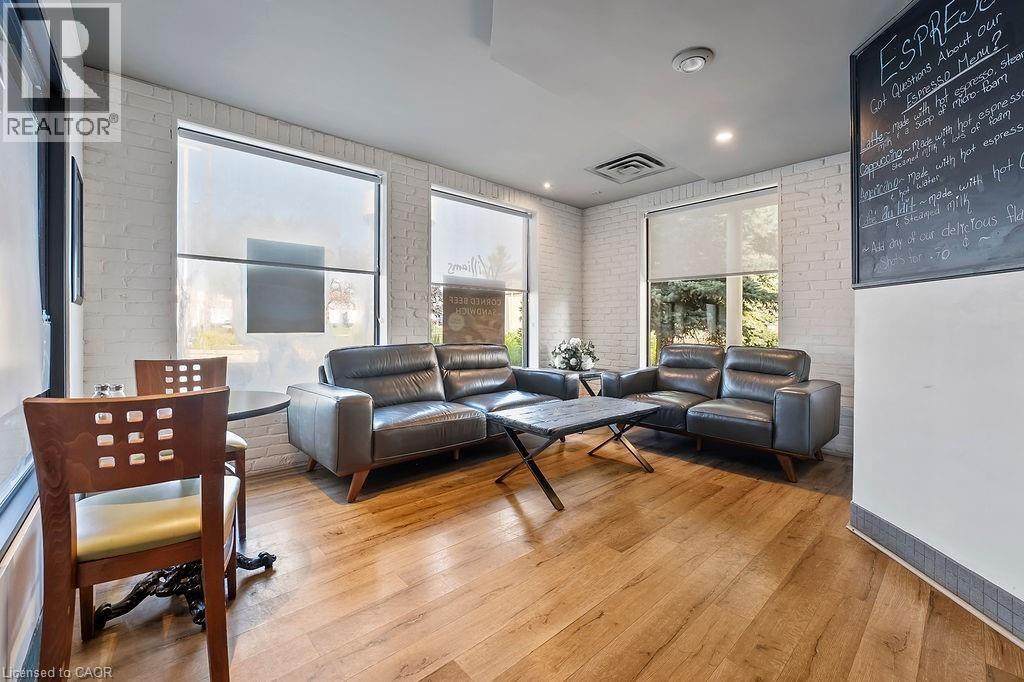 Photo 13 of 501 Bryne Drive, Barrie ON