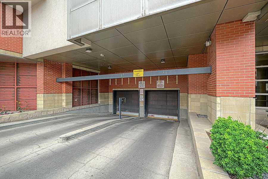 Single Family House for Sale in    Street SW Beltline Calgary 