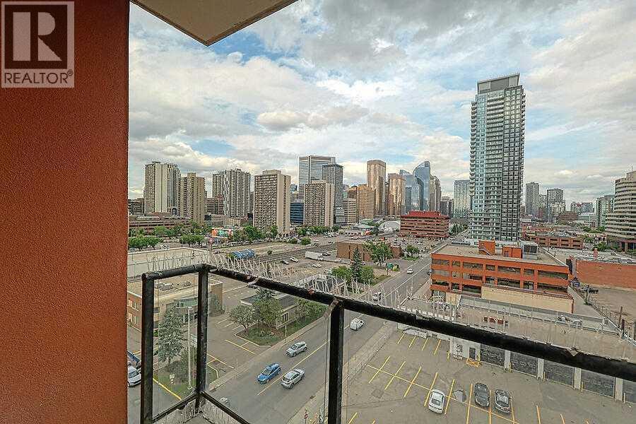 Single Family House for Sale in    Street SW Beltline Calgary 