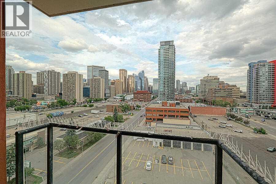 Single Family House for Sale in    Street SW Beltline Calgary 