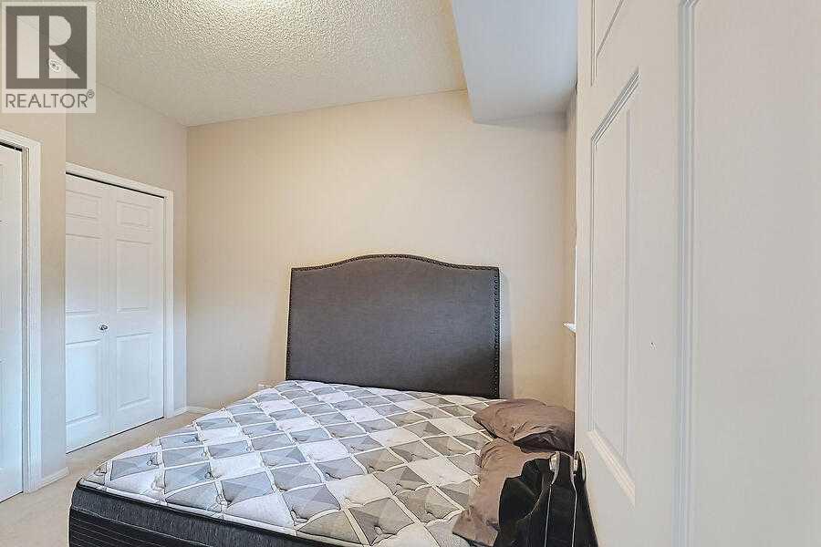 Single Family House for Sale in    Street SW Beltline Calgary 