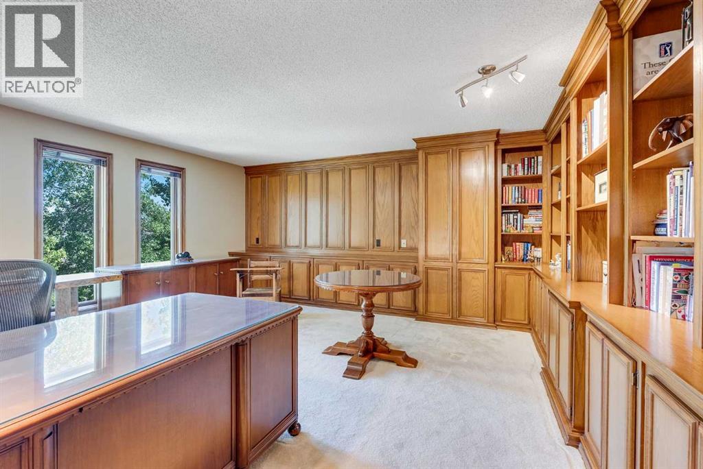 Single Family House for Sale in  Canterville Drive SW Canyon Meadows Calgary 