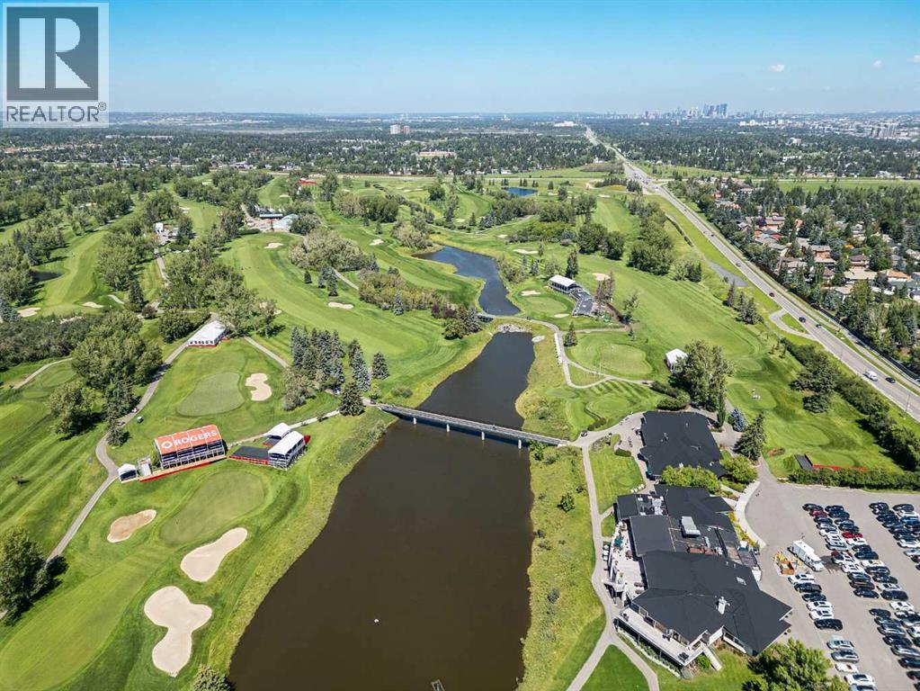 Single Family House for Sale in  Canterville Drive SW Canyon Meadows Calgary 