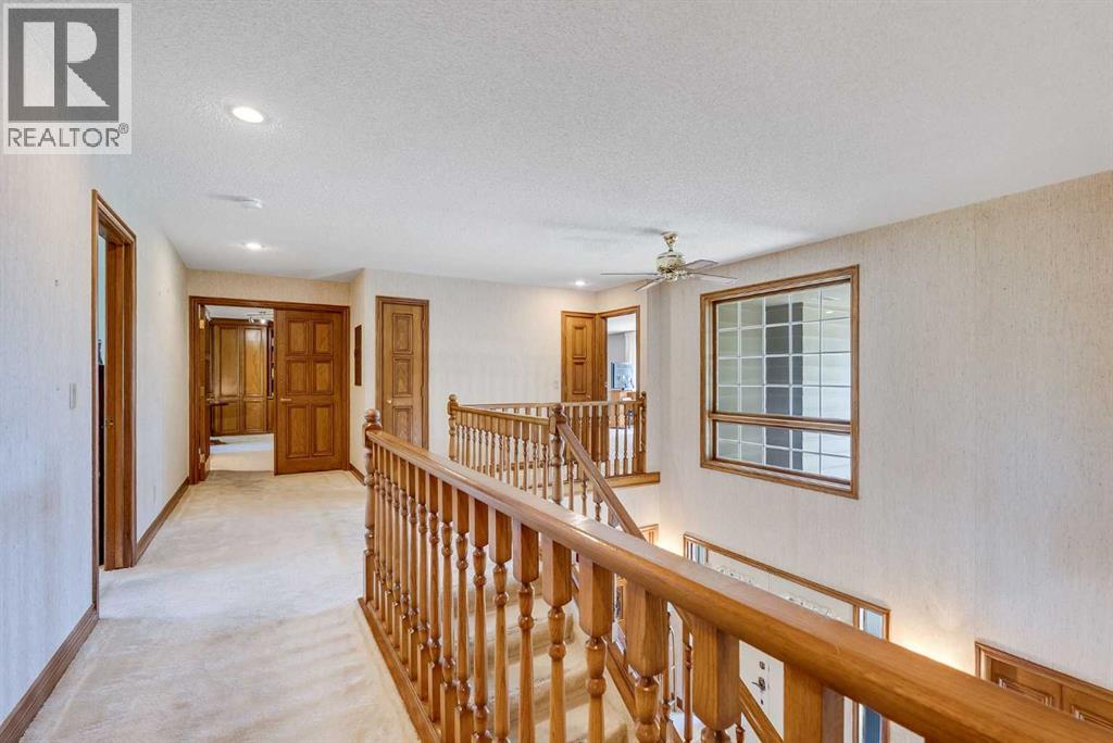 Single Family House for Sale in  Canterville Drive SW Canyon Meadows Calgary 