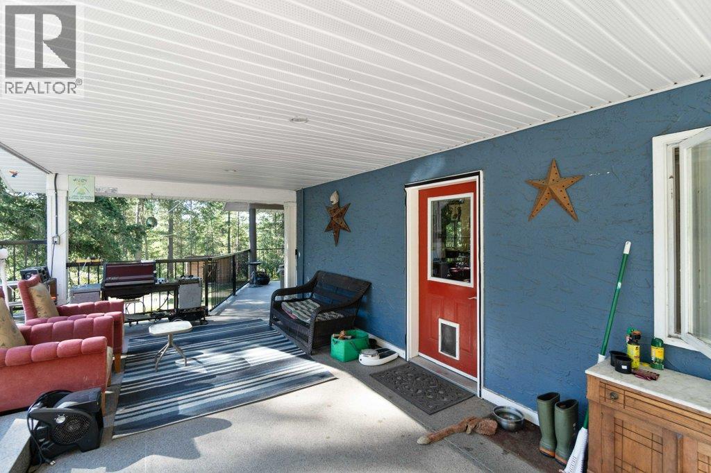 Photo 28 of 857 Grandview Bench Road, Salmon Arm BC