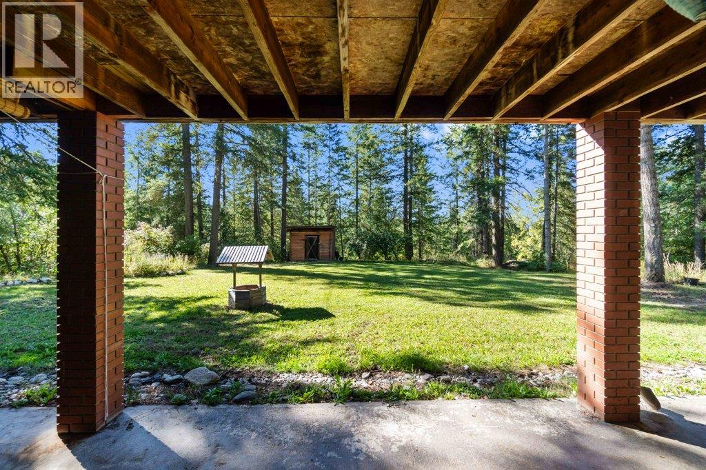 Photo 14 of 857 Grandview Bench Road, Salmon Arm BC