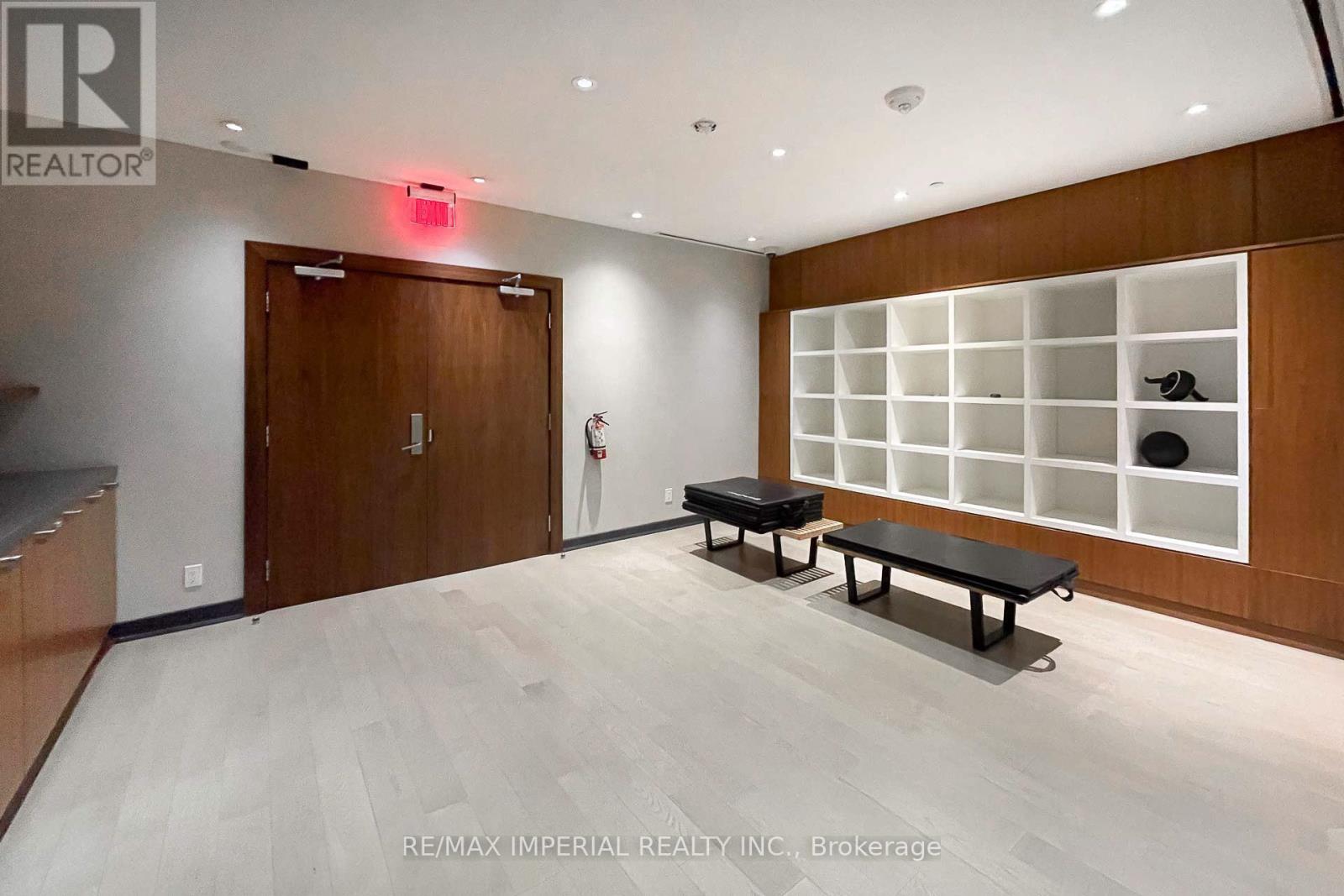 Photo 26 of 317 8 Mercer Street, Toronto ON