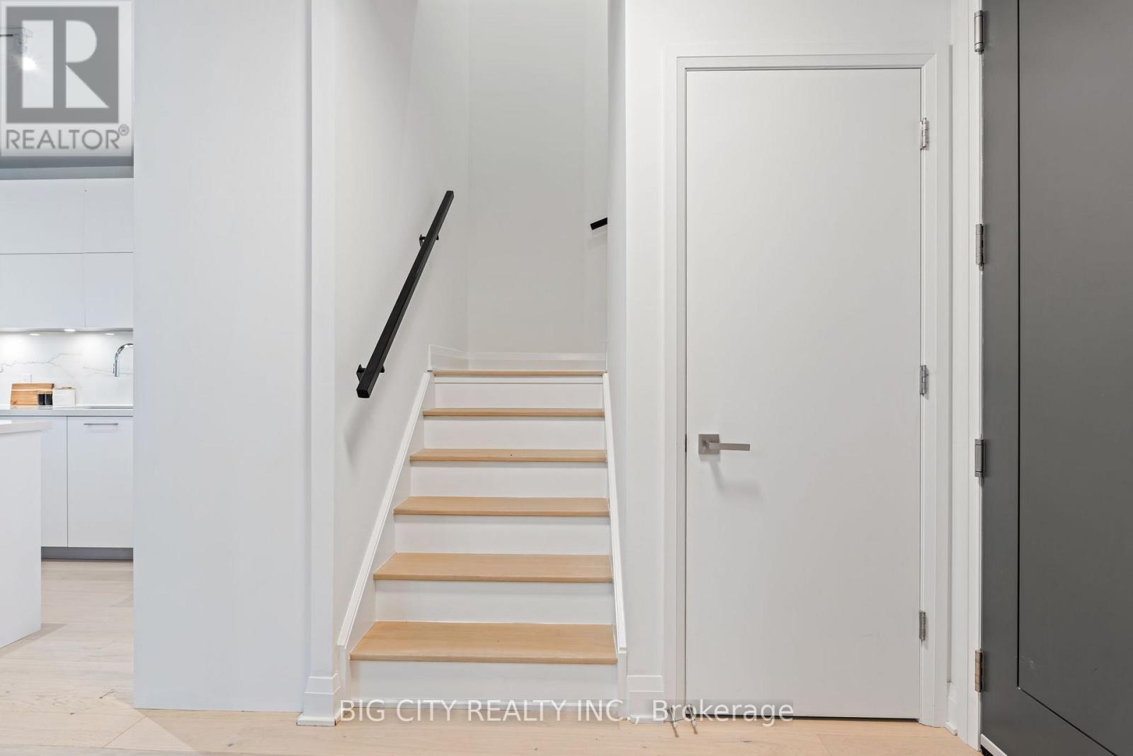 Photo 15 of Th 03 33 Frederick Todd Way, Toronto ON