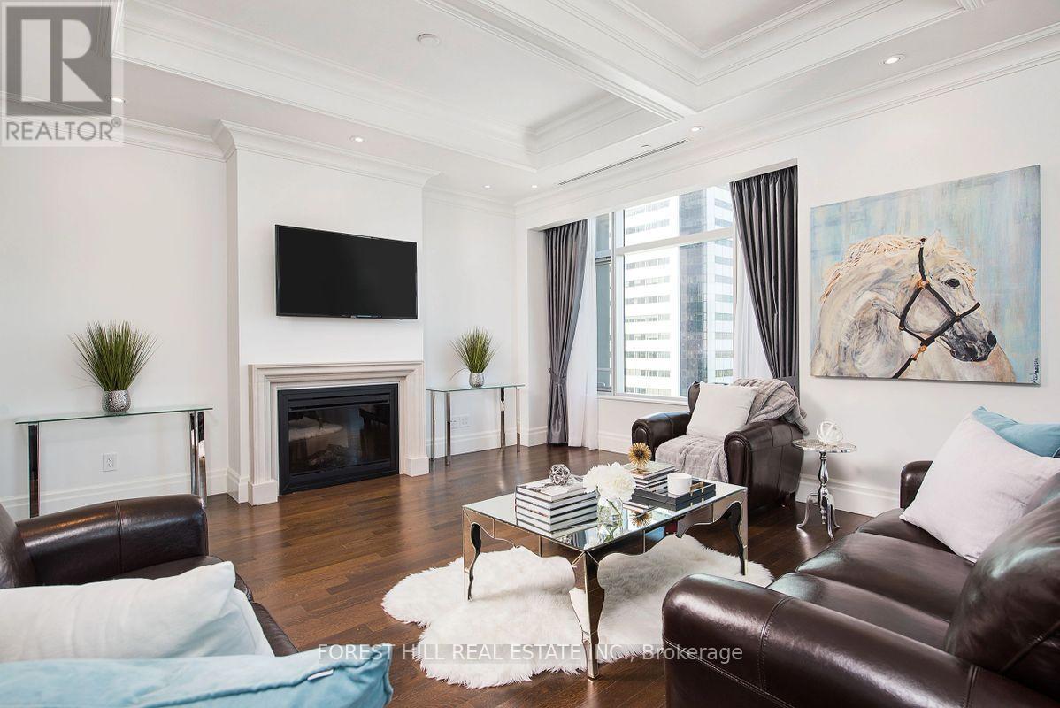 Photo 1 of 4601 311 Bay Street, Toronto ON