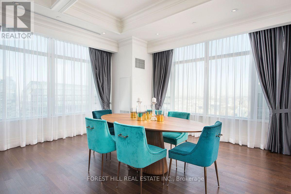 Photo 5 of 4601 311 Bay Street, Toronto ON