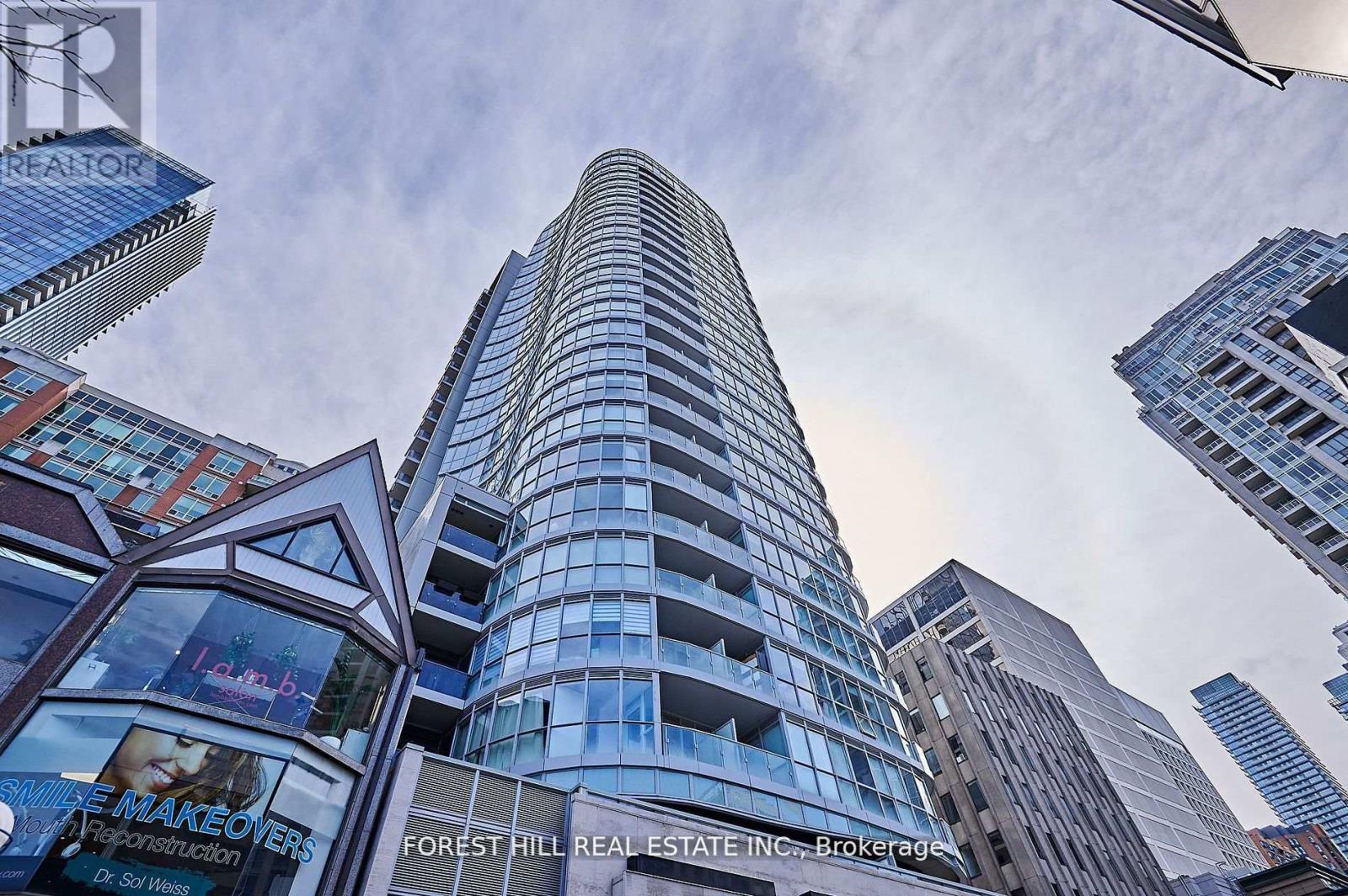 Photo 21 of 510 88 Cumberland Street, Toronto ON