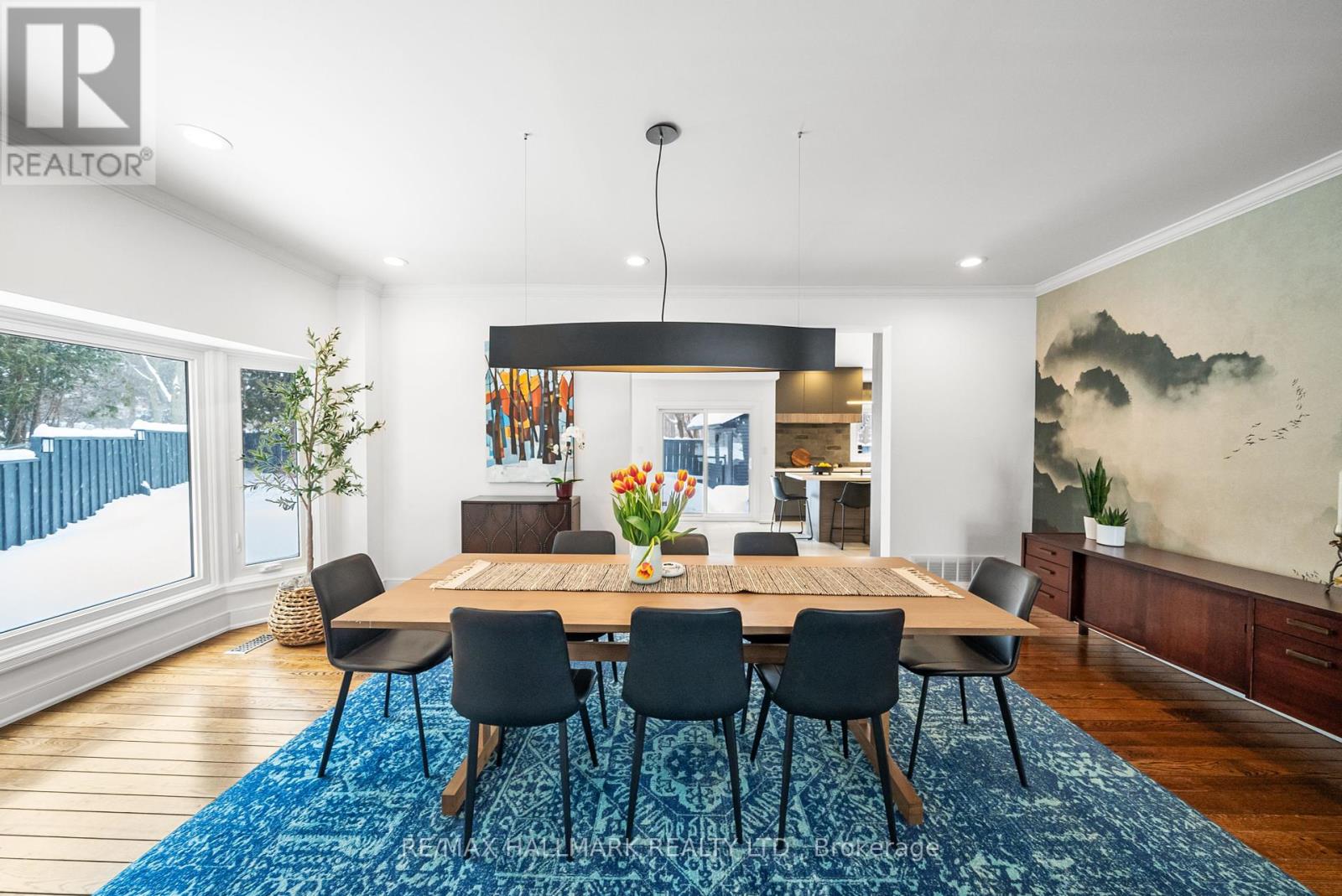 Photo 7 of 97 Clarinda Drive, Toronto ON