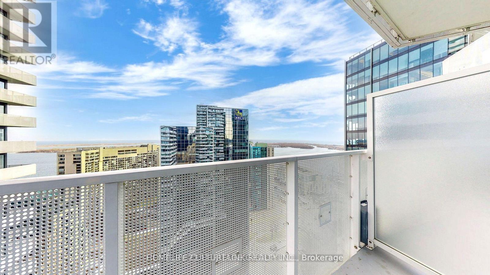 Photo 21 of 3907 100 Harbour Street, Toronto ON