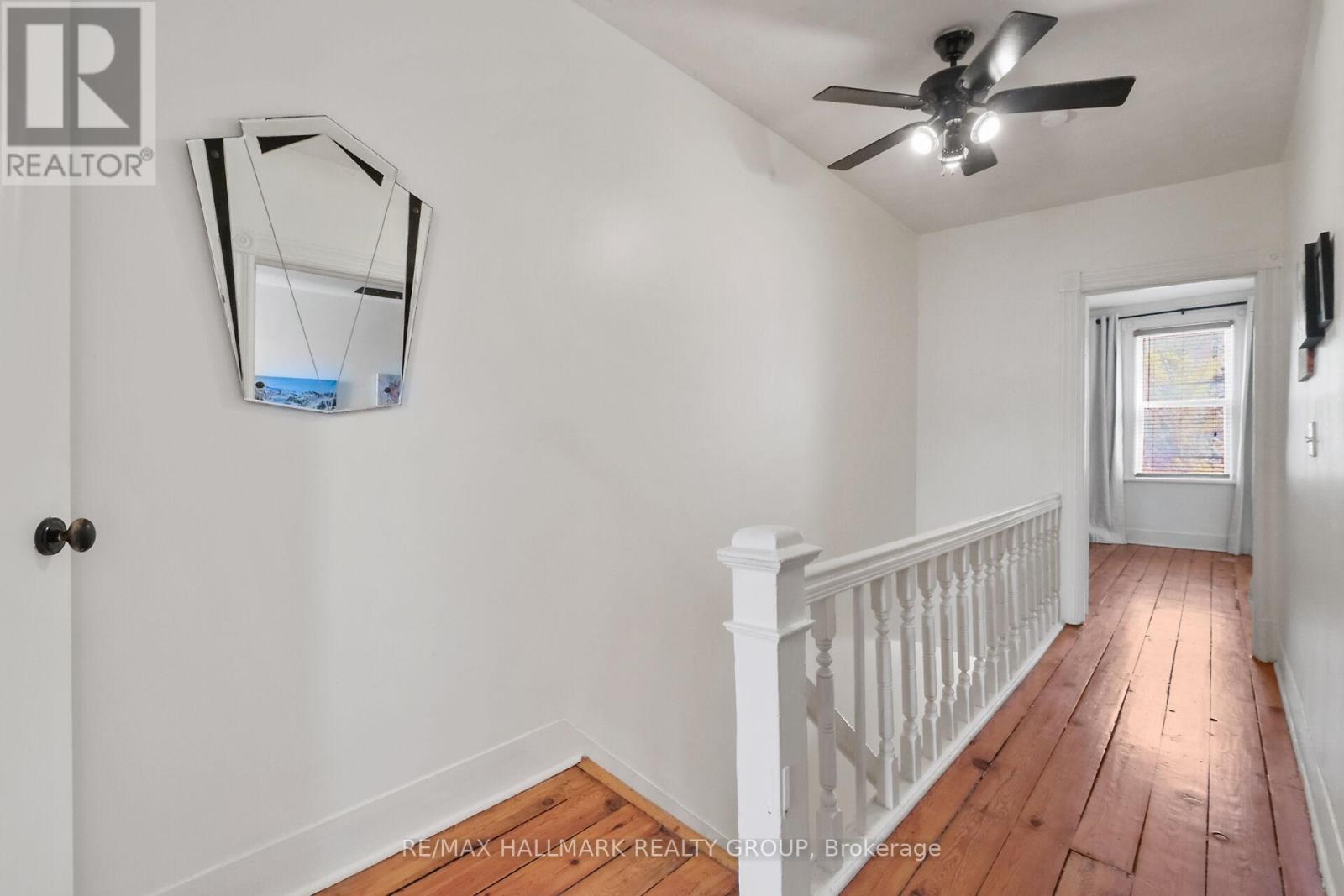 Photo 33 of 230 Booth Street, Ottawa ON