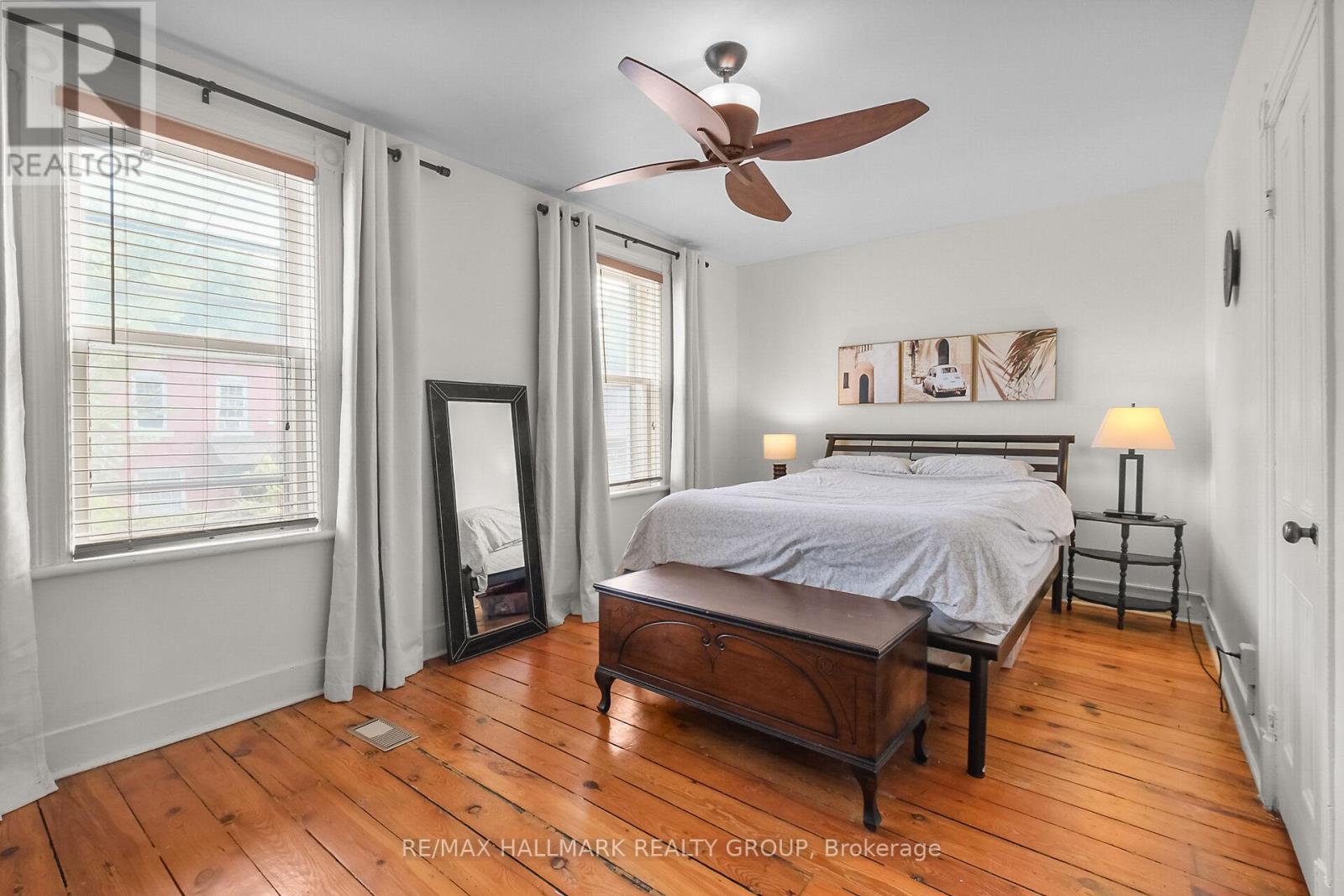 Photo 34 of 230 Booth Street, Ottawa ON