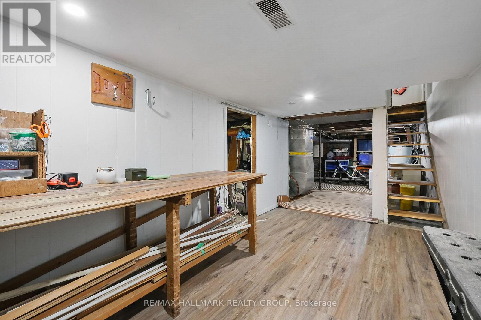 Photo 43 of 230 Booth Street, Ottawa ON
