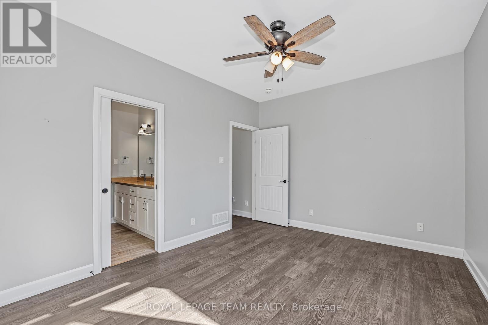 Photo 23 of 2500 Kearns Way, Ottawa ON