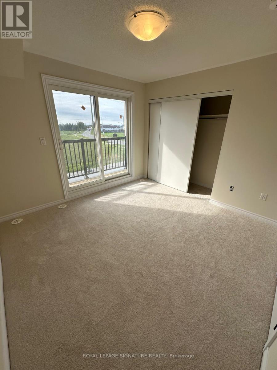 Photo 18 of 1522 Bloor Street, Clarington ON