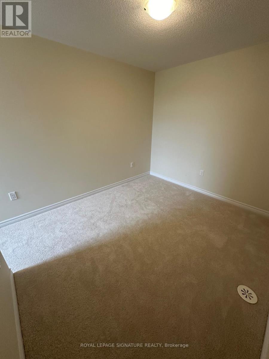 Photo 20 of 1522 Bloor Street, Clarington ON