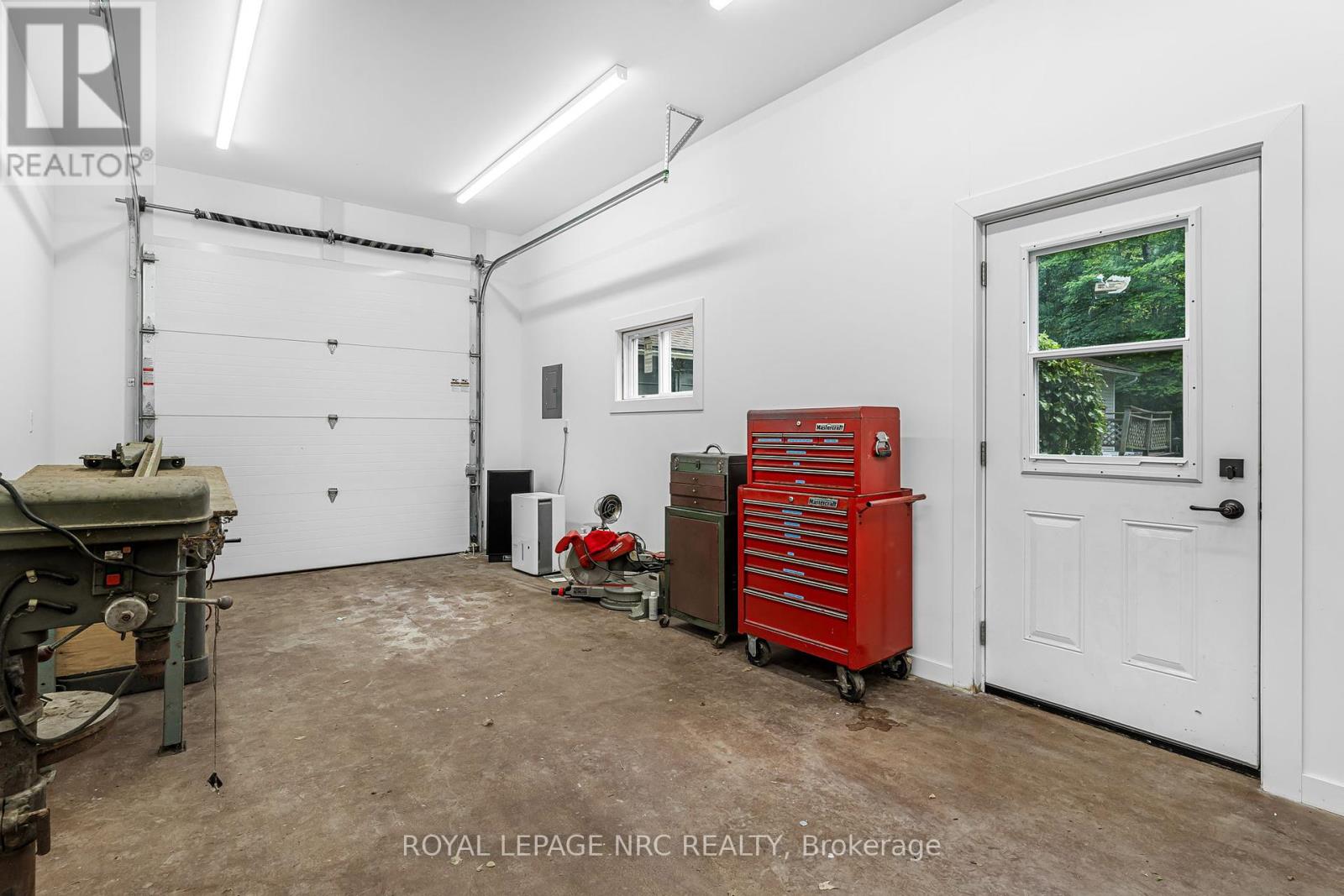 Photo 13 of 445 Gloria Road, Fort Erie ON