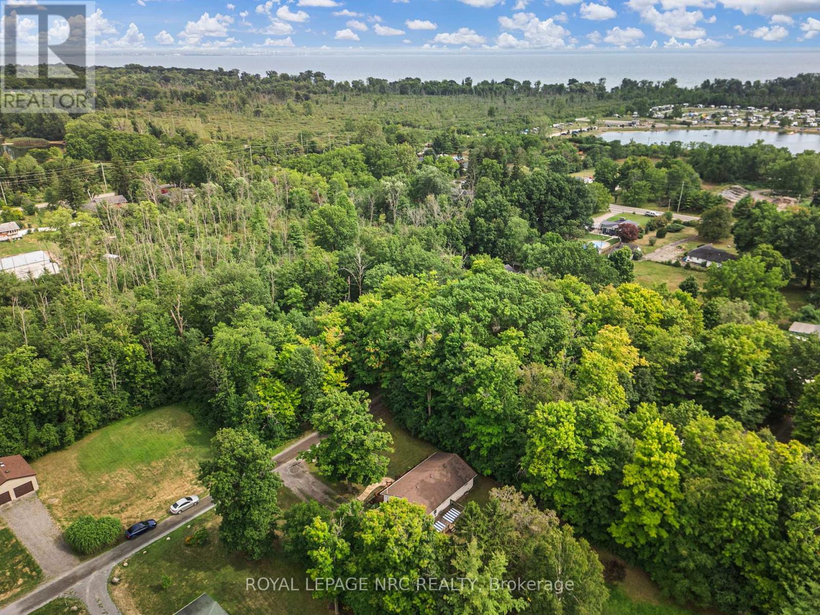 Photo 40 of 445 Gloria Road, Fort Erie ON