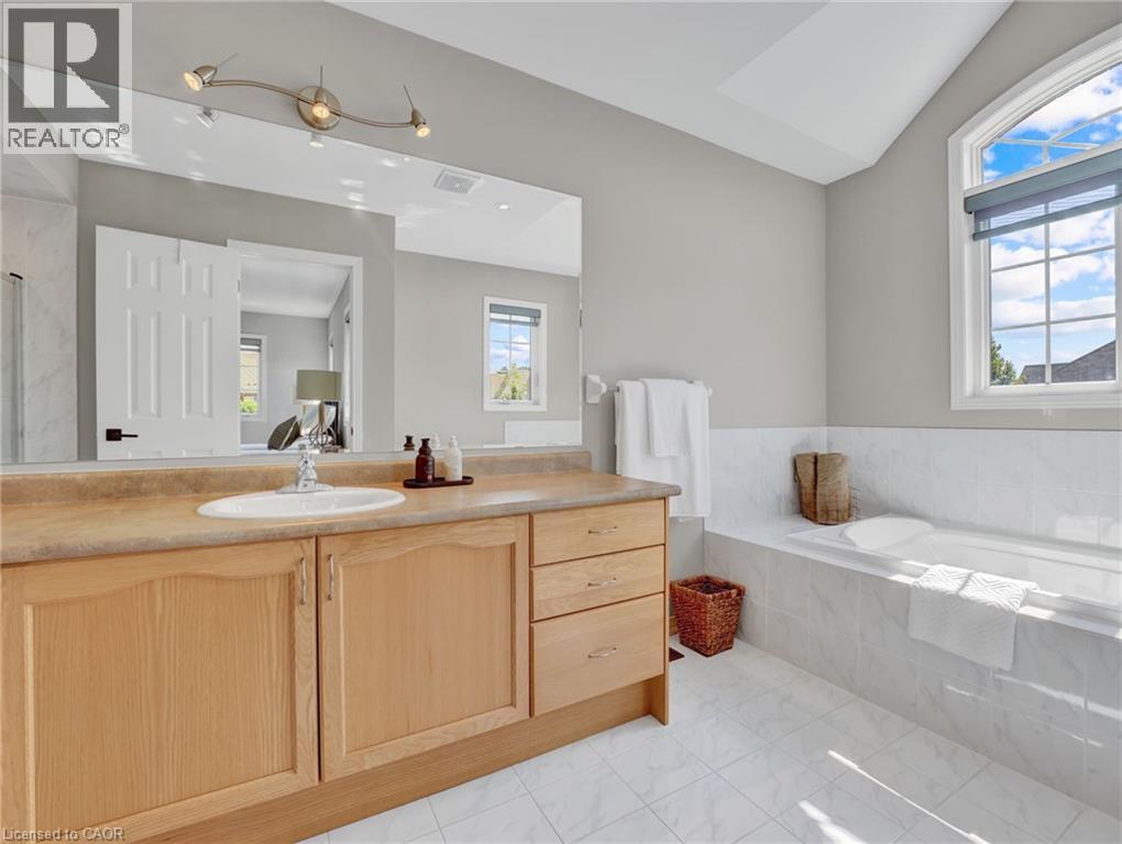 Photo 19 of 100 Burke Street, Waterdown ON