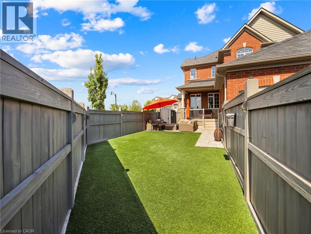 Photo 33 of 100 Burke Street, Waterdown ON