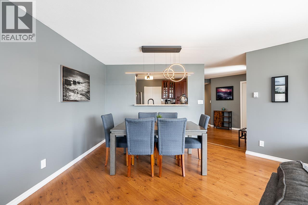 Photo 9 of 403 98 Tenth Street, New Westminster BC