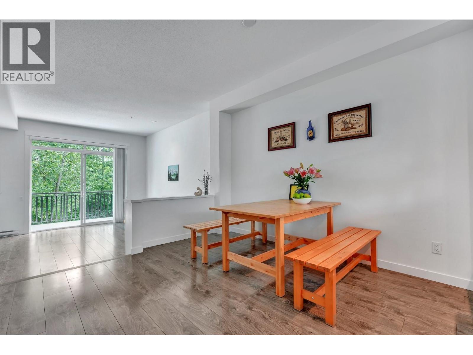Photo 3 of 25 2358 Ranger Lane, Port Coquitlam BC