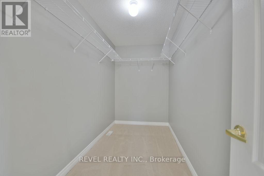 Photo 23 of 166 Succession Crescent, Barrie ON