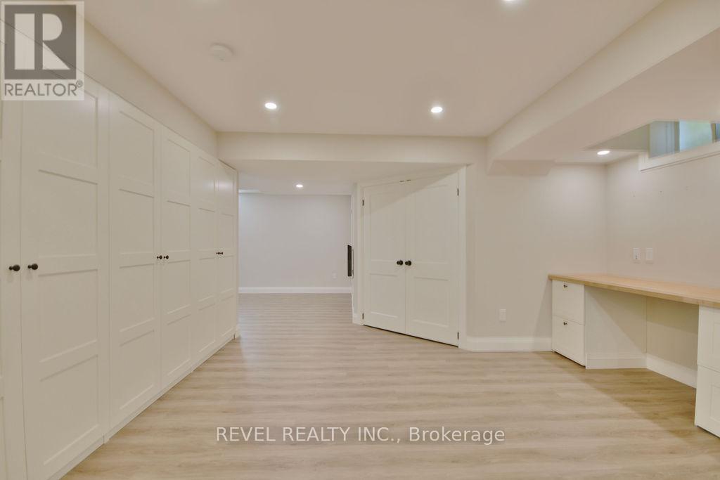 Photo 35 of 166 Succession Crescent, Barrie ON