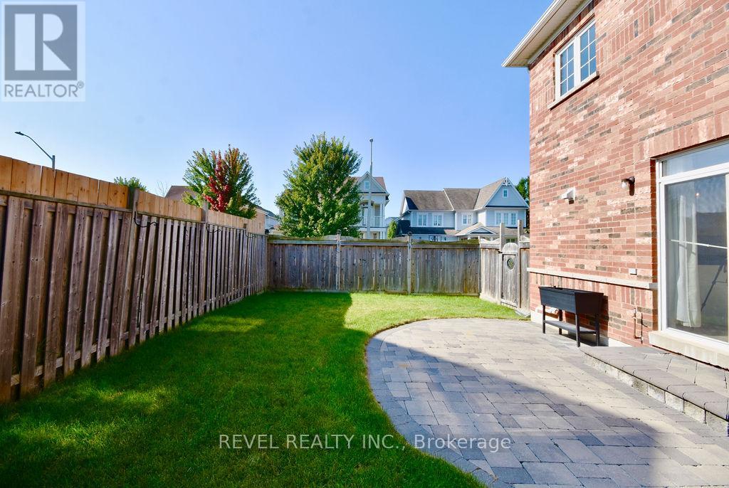 Photo 41 of 166 Succession Crescent, Barrie ON
