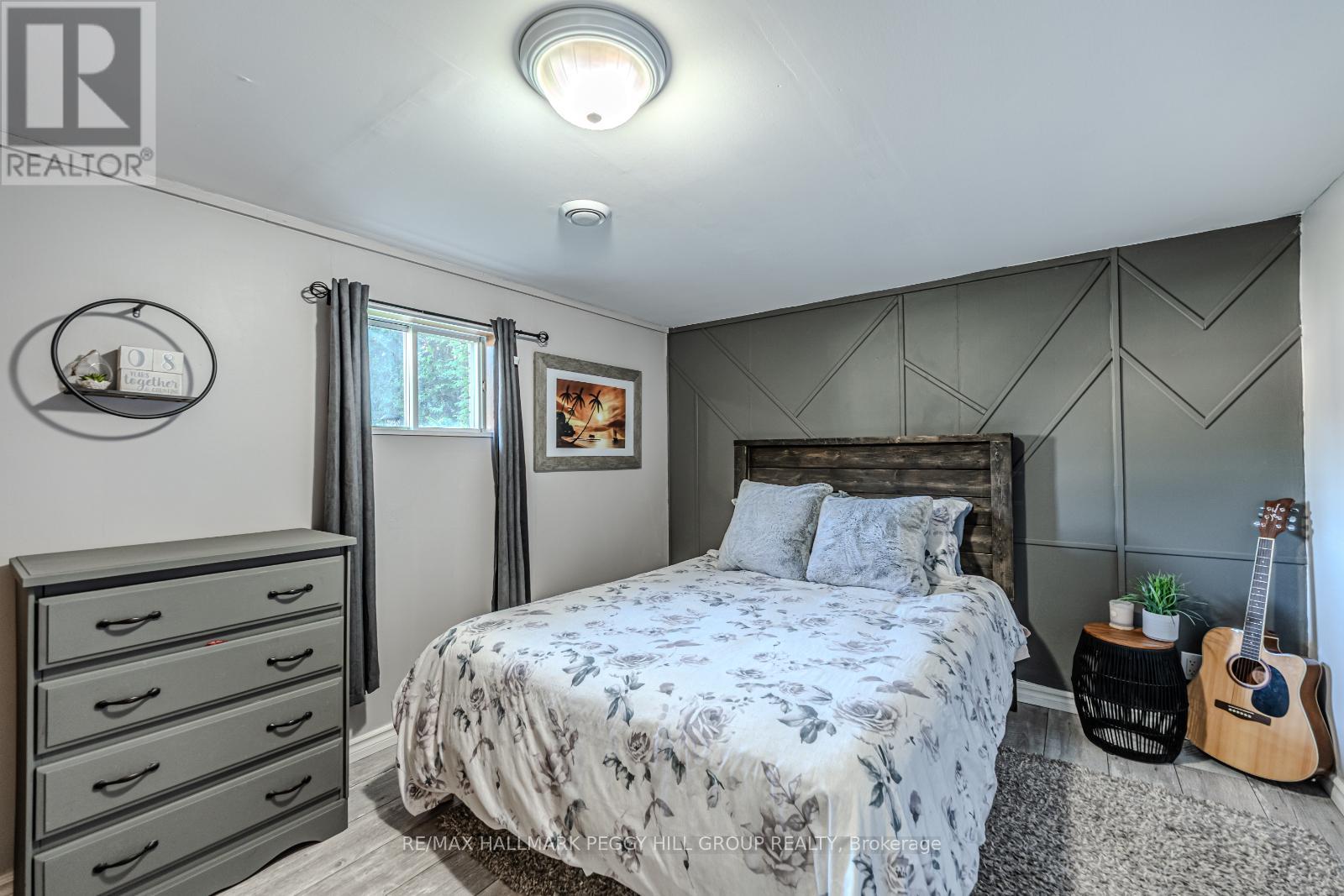 Photo 9 of 326 Mcnicoll Street, Tay ON