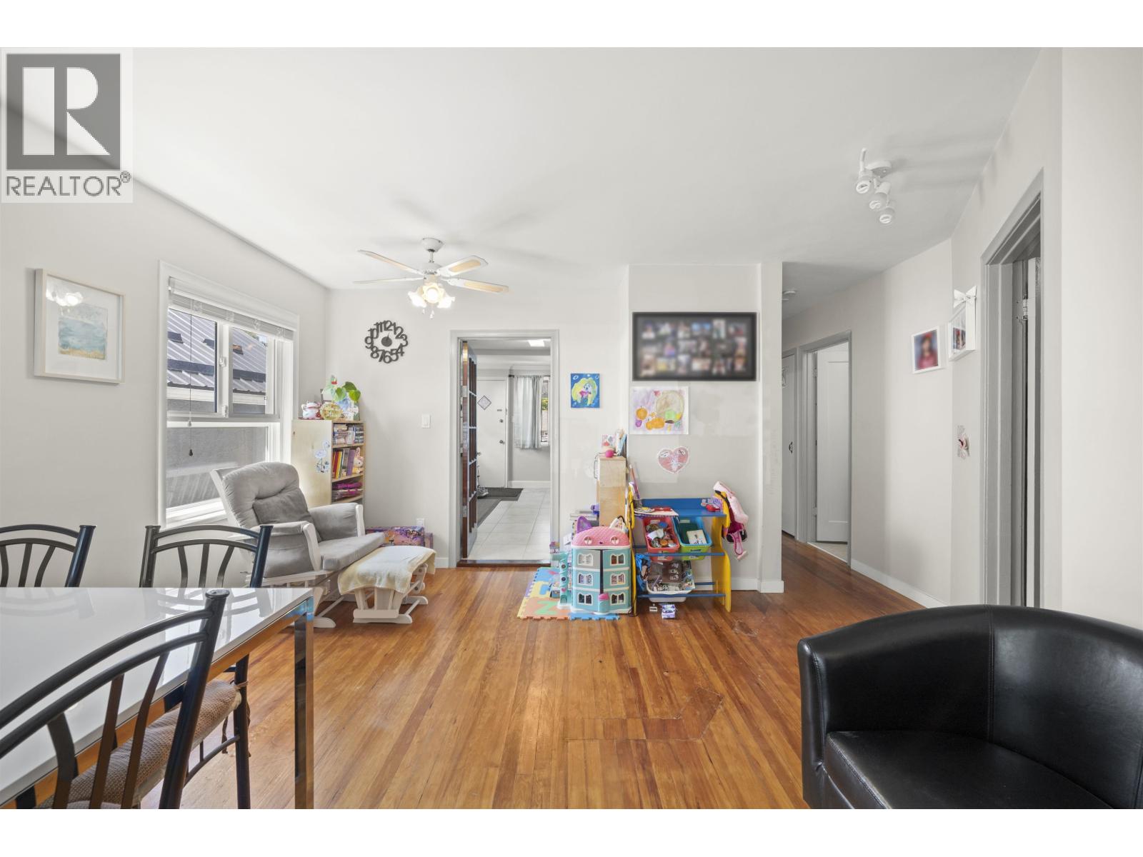 Photo 1 of 4763 Killarney Street, Vancouver BC