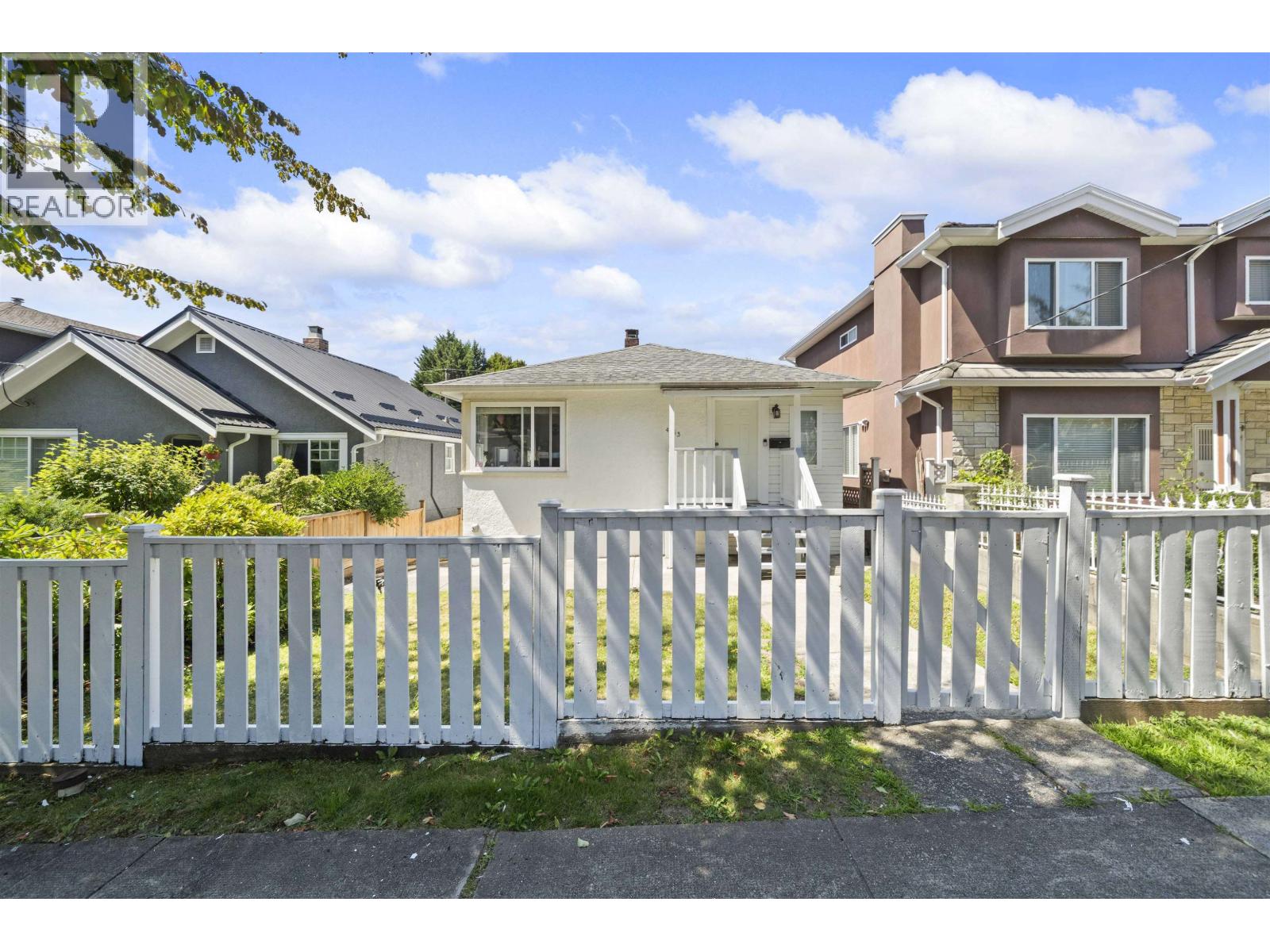 Photo 21 of 4763 Killarney Street, Vancouver BC