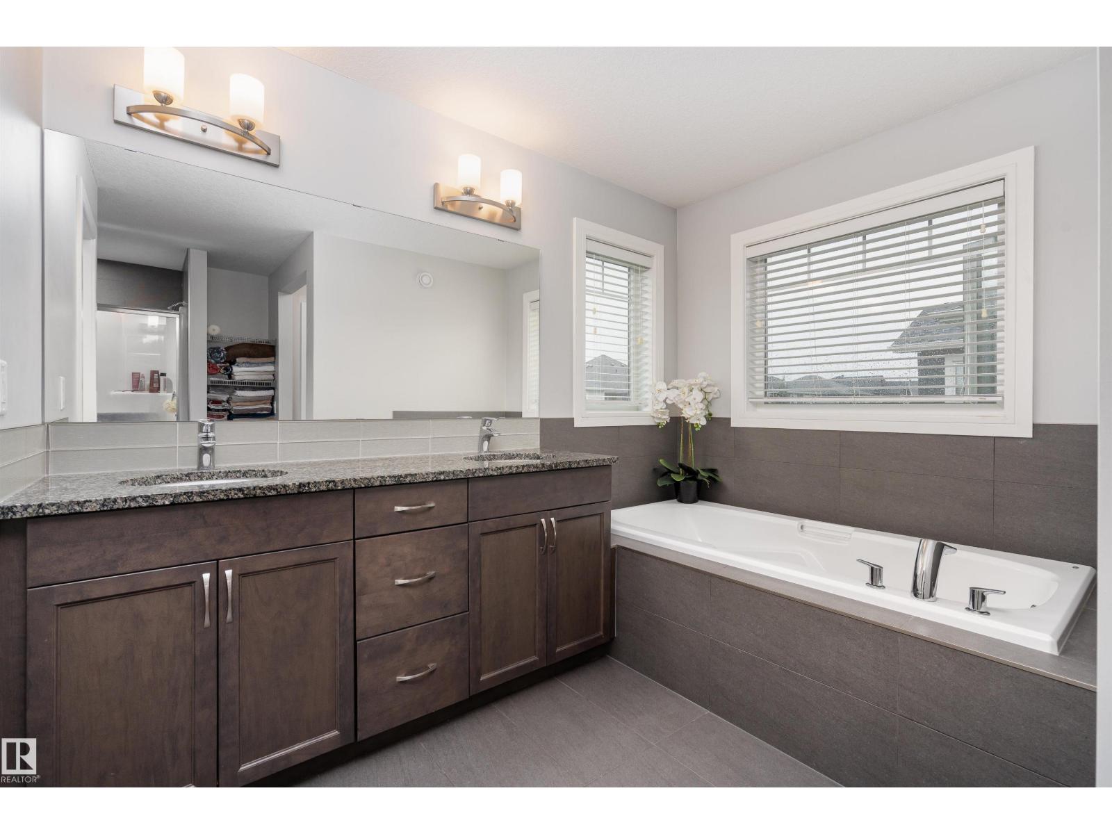 Photo 20 of 1934 Adamson Tc Sw, Edmonton AB