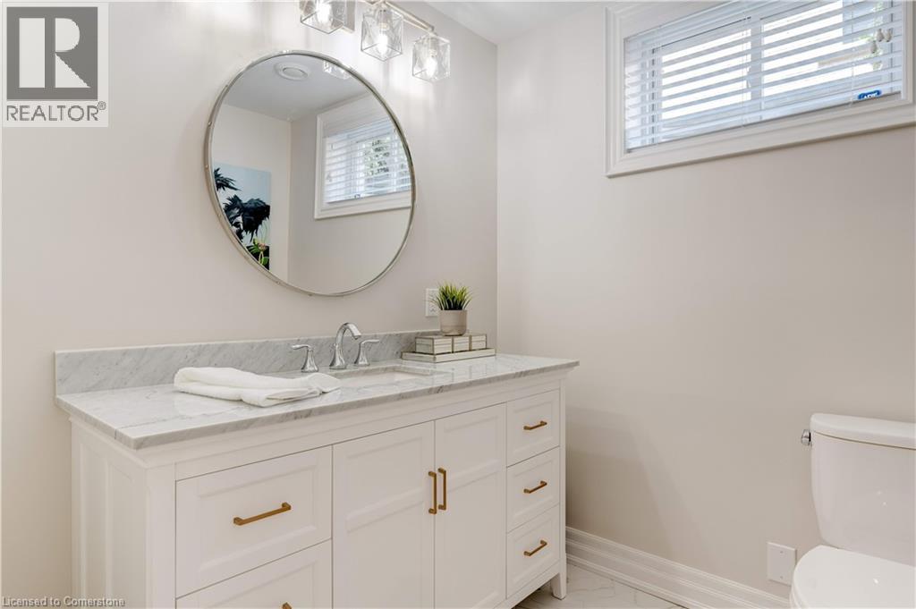 Photo 40 of 61 Lake Street Unit 9, Grimsby ON
