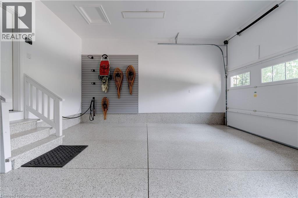 Photo 33 of 61 Lake Street Unit 9, Grimsby ON