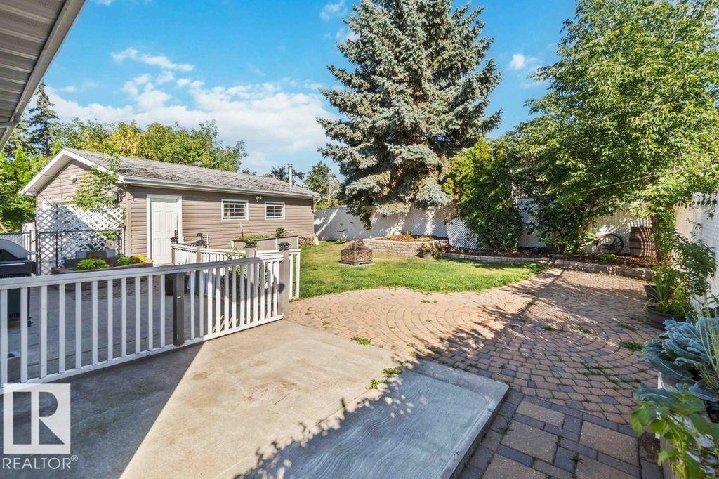 Photo 34 of 6420 146 Av Nw Nw, Edmonton AB