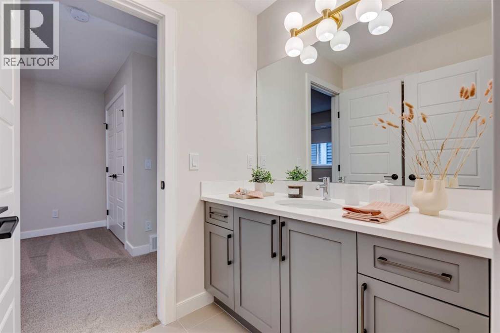 Photo 31 of 455 Crimson Ridge Place Nw, Calgary AB