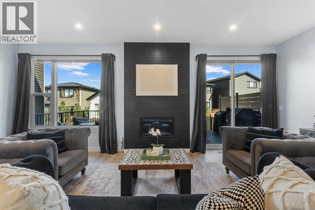 Photo 5 of 20 Rowley Rise Nw, Calgary AB