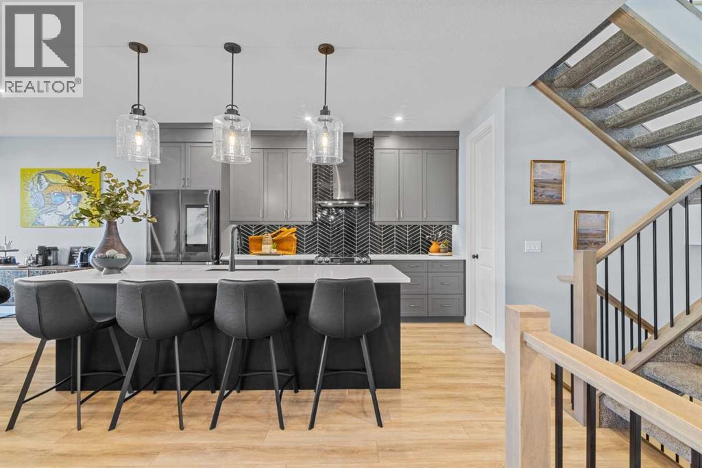Photo 6 of 20 Rowley Rise Nw, Calgary AB
