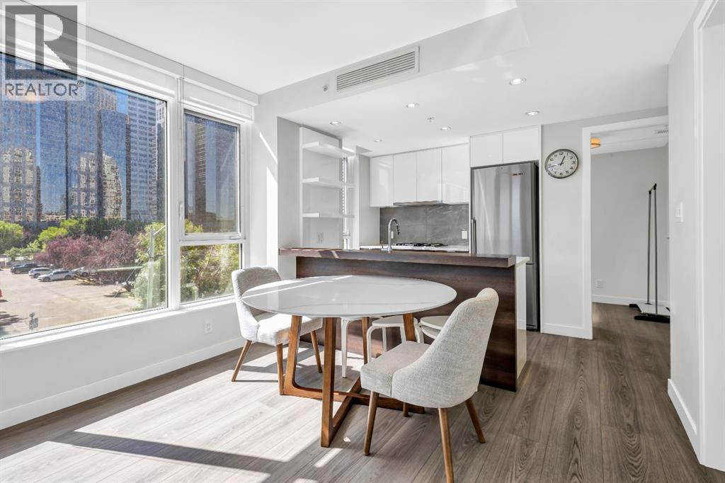 Single Family House for Sale in   Waterfront Court SW Chinatown Calgary 
