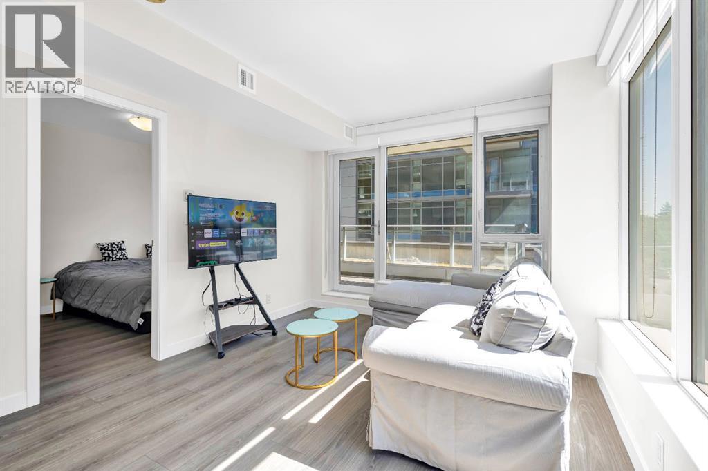 Single Family House for Sale in   Waterfront Court SW Chinatown Calgary 
