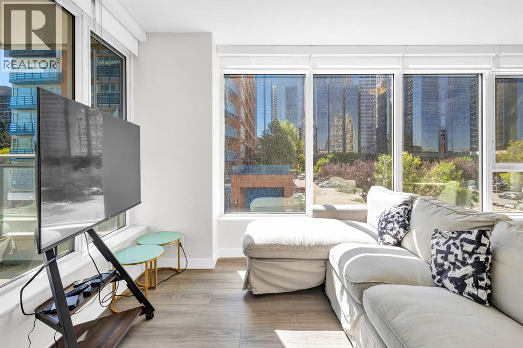 Single Family House for Sale in   Waterfront Court SW Chinatown Calgary 
