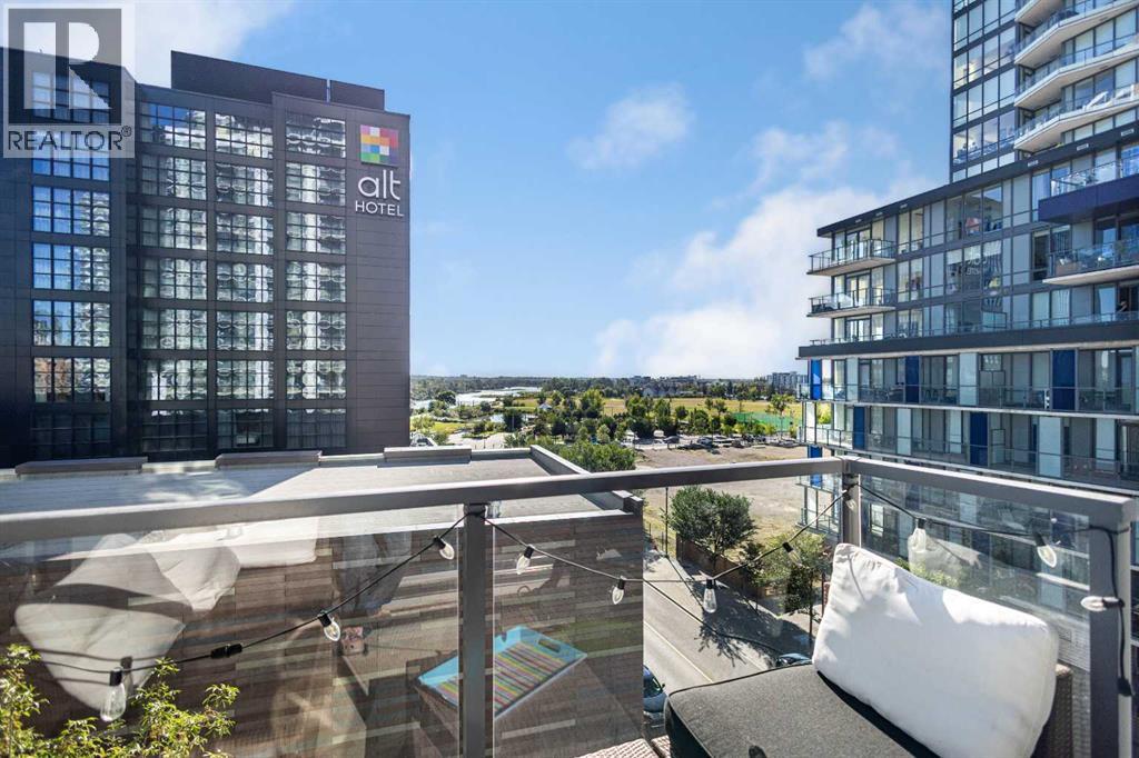 Single Family House for Sale in   Riverfront Avenue SE Downtown East Village Calgary 
