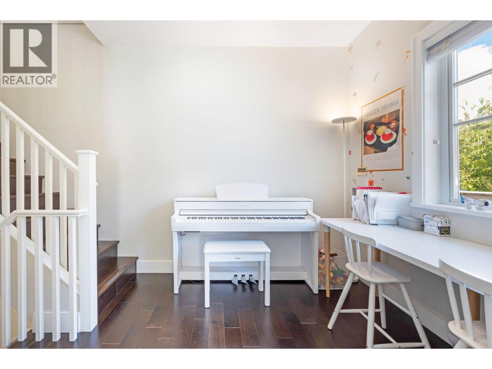 Photo 13 of 1483 Tilney Mews, Vancouver BC