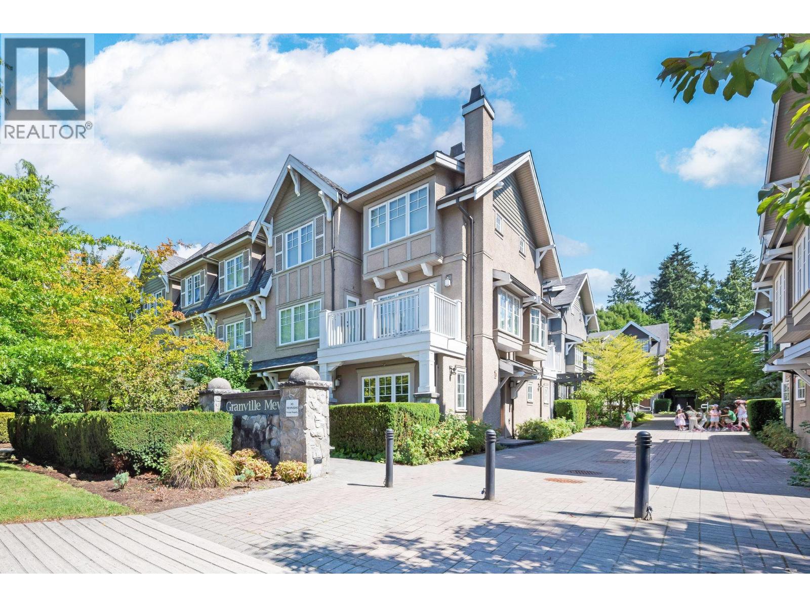 Photo 1 of 1483 Tilney Mews, Vancouver BC